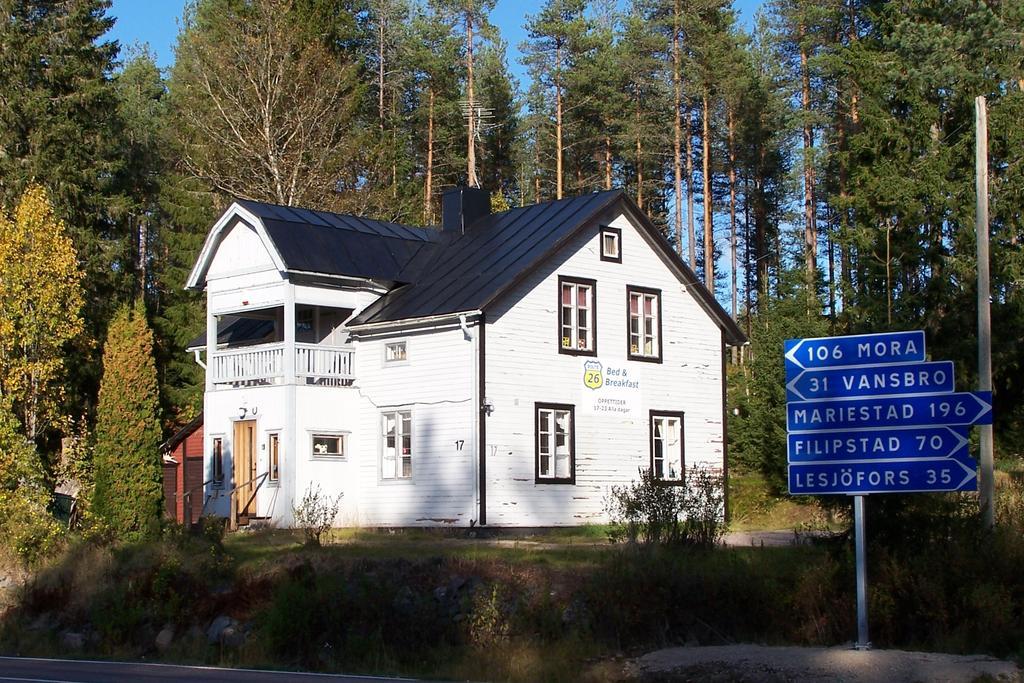 Route 26 Bed & Breakfast Laxtjarn ภายนอก รูปภาพ